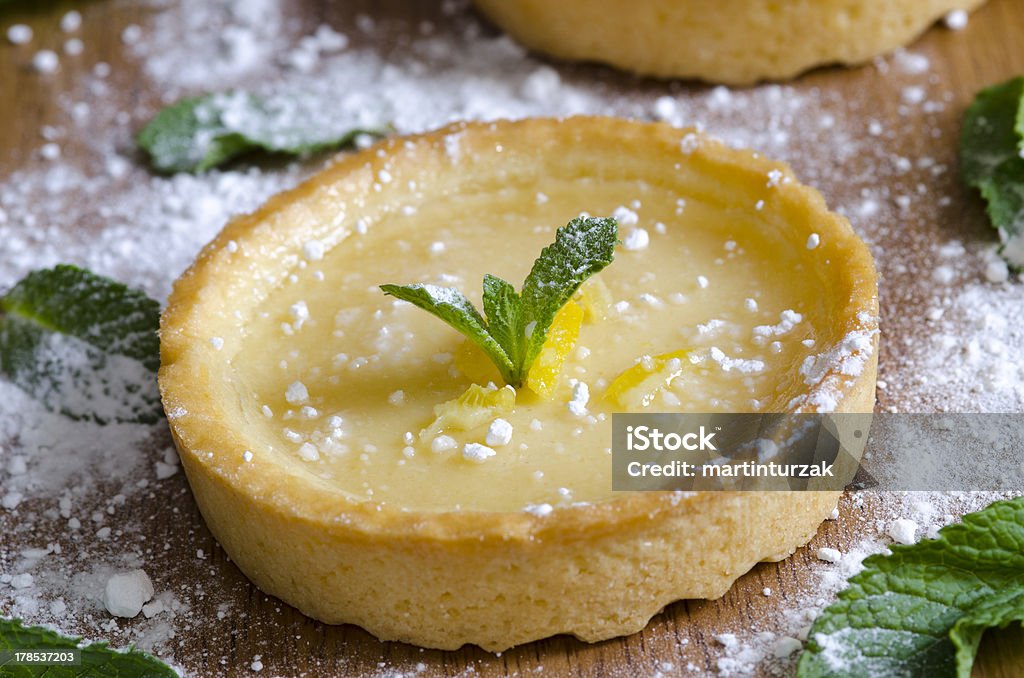 Tarte au citron - Foto de stock de Tarta de limón libre de derechos