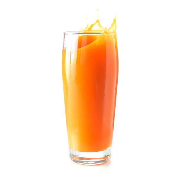 斬新なオレンジの絞り汁 23 ml - tangerine juice ストックフォトと画像