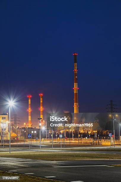 Chp Bei Nacht Stockfoto und mehr Bilder von Elektrizität - Elektrizität, Nacht, Raffinerie