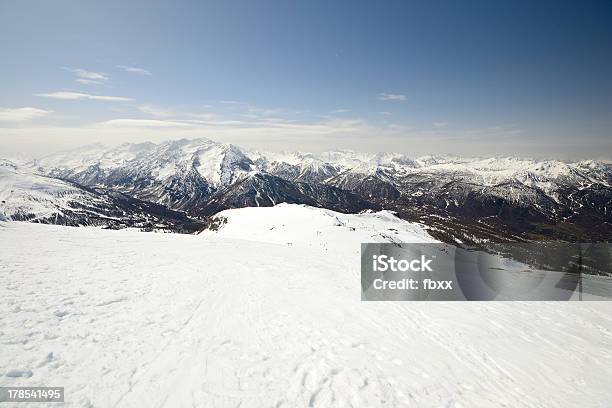 Foto de Vista Panorâmica Do Alpes e mais fotos de stock de Alpes europeus - Alpes europeus, Aventura, Azul