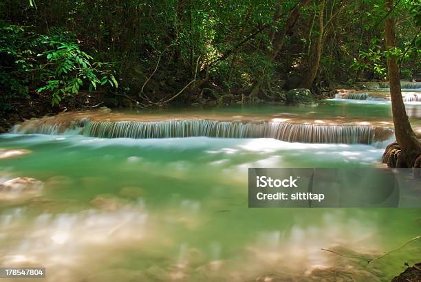 Blue Stream Kanjanaburi Wasserfall In Thailand Stockfoto und mehr Bilder von Bach - Bach, Baum, Blatt - Pflanzenbestandteile