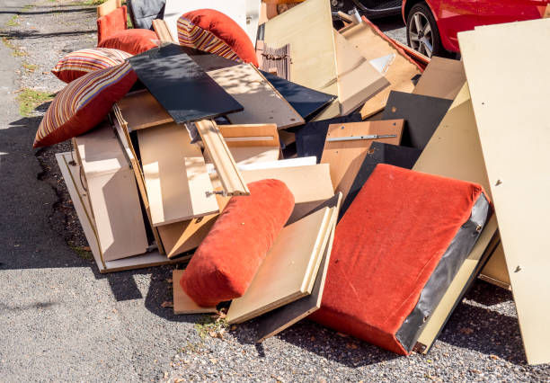 istock Bulky waste on the street 1785478286
