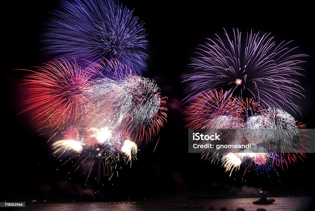 fuochi d’artificio - Foto stock royalty-free di Allegro