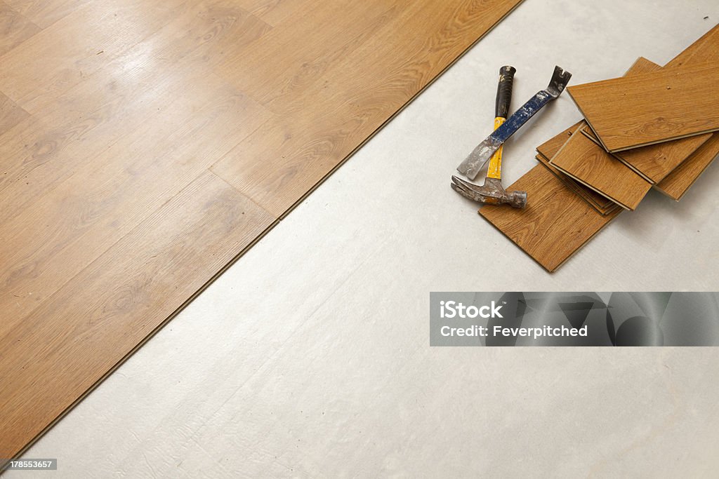 Martello e palanchino con Pavimento in laminato effetto astratto - Foto stock royalty-free di Affari