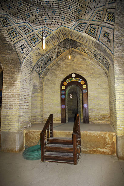 mesquita de nasir-ol-molk em shiraz, irã - qajar - fotografias e filmes do acervo