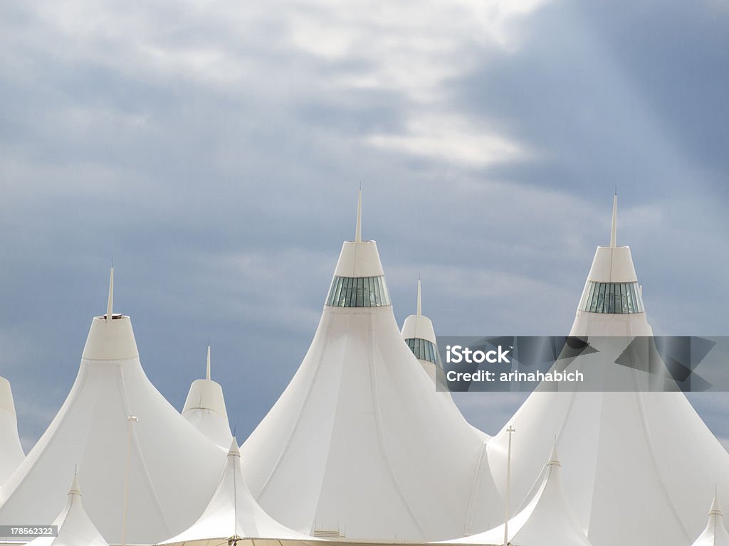 Aeroporto Internacional de Denver - Foto de stock de Aeroporto royalty-free