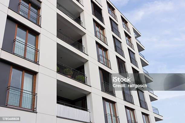 Fassade Des Modernen Apartmentgebäude Stockfoto und mehr Bilder von Architektur - Architektur, Außenaufnahme von Gebäuden, Balkon