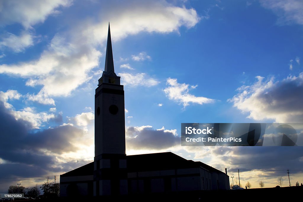 Silhouette de l'église - Photo de Bleu libre de droits