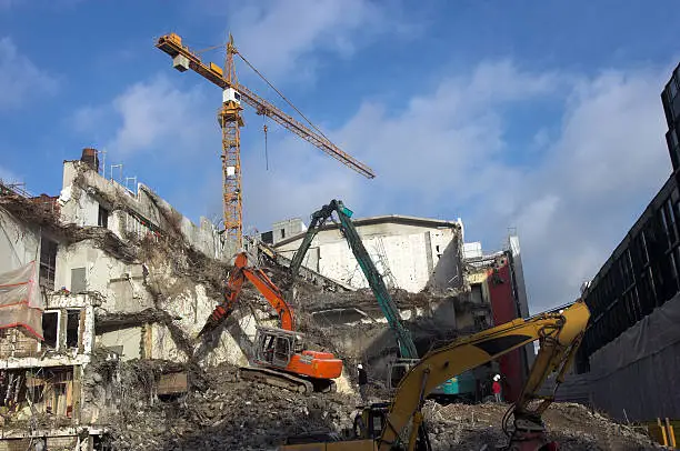 Demolition of a well known movie theater in Hamburg