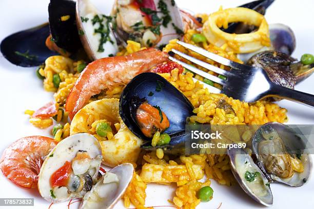 Paella - Fotografie stock e altre immagini di Alimentazione sana - Alimentazione sana, Calamaro, Calore - Concetto