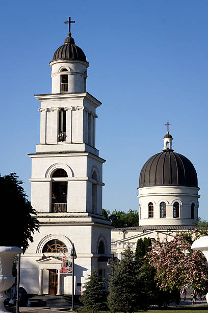 istock Heads of Cathedral 178576261