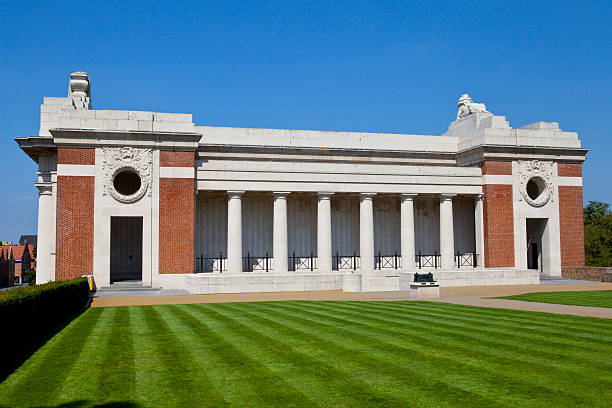 istock Side View of the Menin Gate in Ypres 178576306