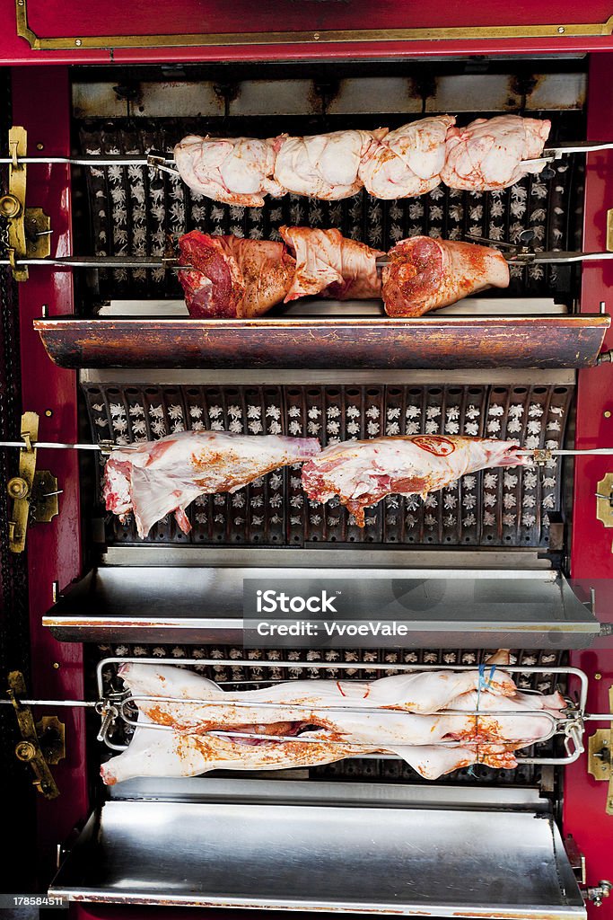 Prażenie mięsa na Cypel - Zbiór zdjęć royalty-free (Barbecue)
