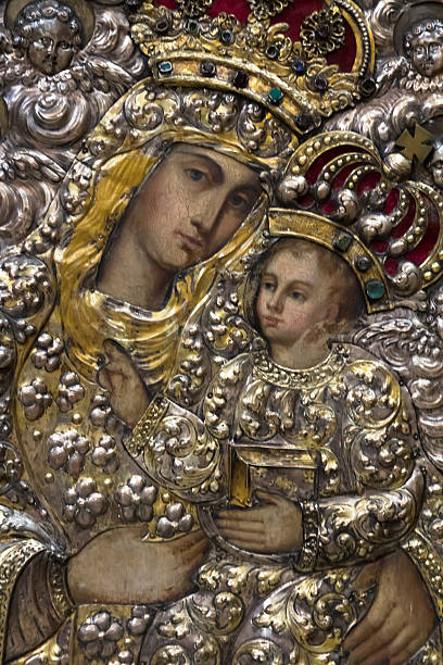istock Antique Artwork Mary and child 178585236