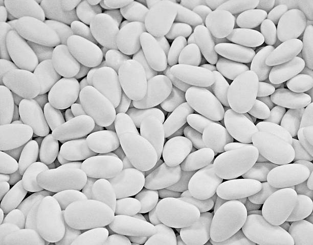 istock background of white confetti for all occasions 178585839