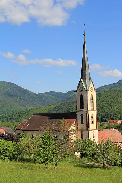 igreja de gunsbach - albert schweitzer imagens e fotografias de stock