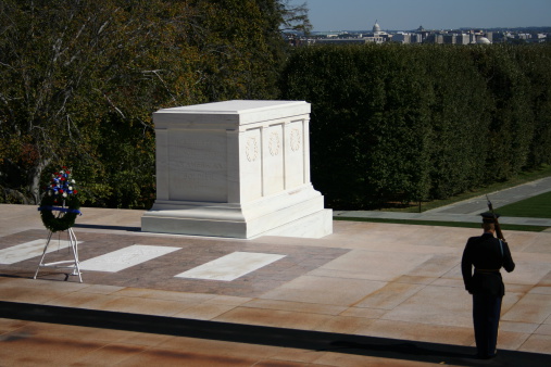 Tomb of the unknown soldier Arlington cemetery with honor guard