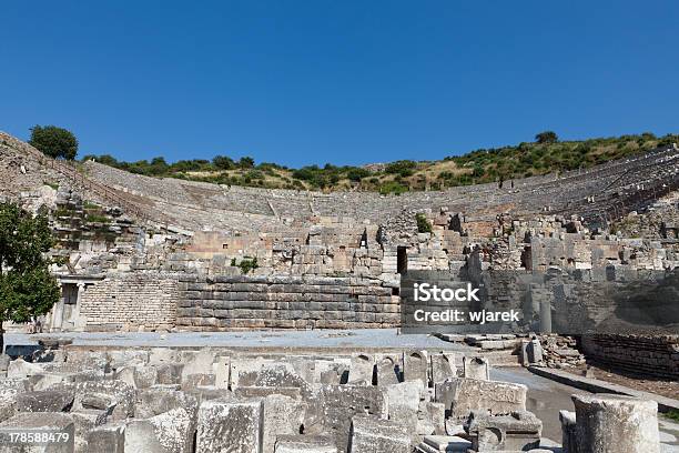 Éfeso Foto de stock y más banco de imágenes de Anatolia - Anatolia, Anfiteatro, Antiguo