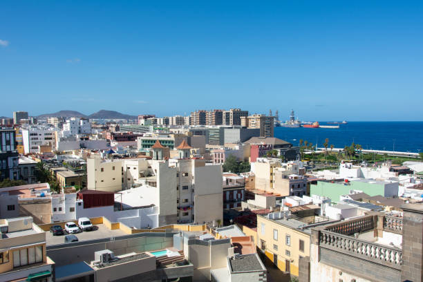 istock Town and harbor in Las Palmas on Gran Canaria, Spain 1785902404