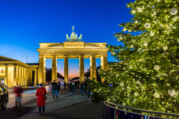 istock Brandenburger Tor in Berlin 1785925289