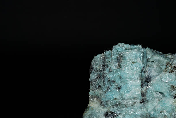 istock minerals lazulite on black detail 178595944