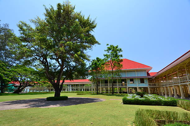 istock Marukhathaiyawan  Palace 178597158
