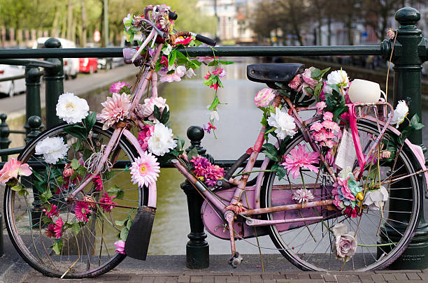 istock Bike decorated with flowers 178600888