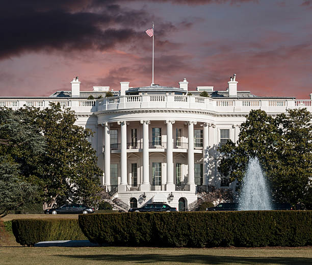 istock White House with Sunrise Sky 178601399