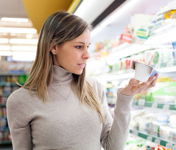 istock Woman in a supermarket 178604690