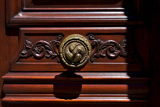 istock brass brown knocker  colonia del sacramento 178610375