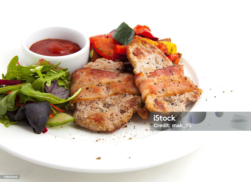 Carne com legumes - Foto de stock de Almoço royalty-free