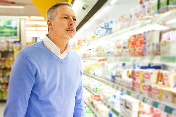 istock Man in a supermarket 178611556