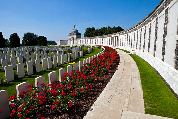 Tyne Cot Cemetery in Ypres Tyne Cot Cemetery in Ypres, Belgium. Tyne Cot Commonwealth War Graves Cemetery and Memorial to the Missing is a Commonwealth War Graves Commission (CWGC) burial ground for the dead of the First World War in the Ypres Salient on the Western Front. passchendaele stock pictures, royalty-free photos & images