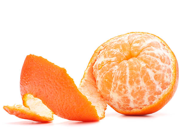 mandarine et fruit de mandarin - épluché photos et images de collection