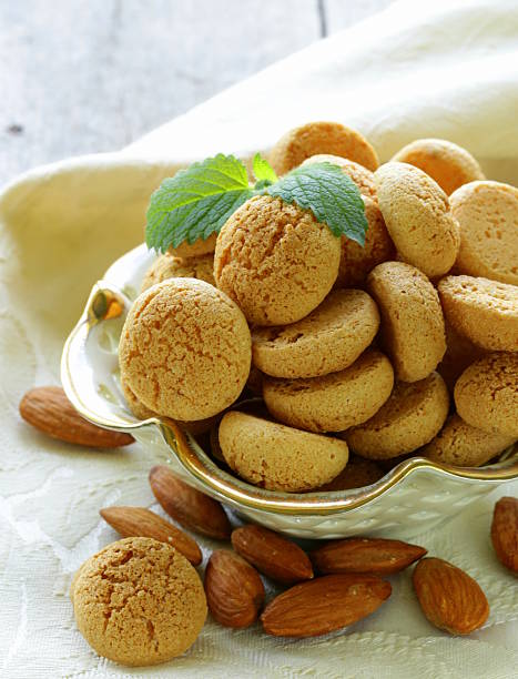 istock sweet almond cookies biscuits (amaretti) 178617839