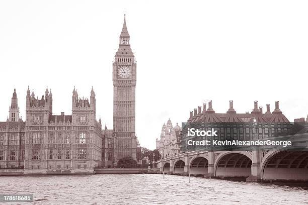 Big Ben E Il Parlamento A Londra - Fotografie stock e altre immagini di Bianco e nero - Bianco e nero, Big Ben, Capitali internazionali