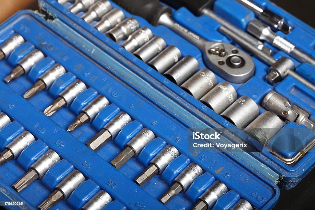Крупным планом toolkit набор инструментов в голубой коробке - Стоковые фото Без людей роялти-фри