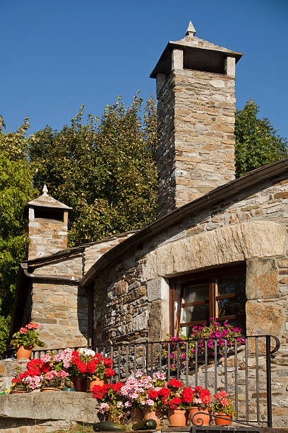 istock Stone country house 178625089