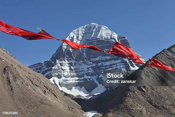 Foto de Sagrado Mount Kailash e mais fotos de stock de Azul - Azul, Budismo, China