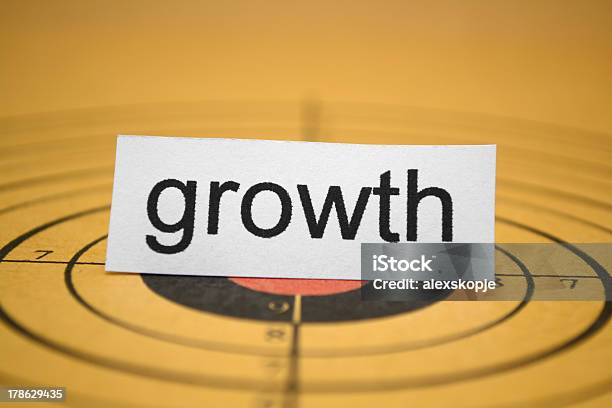 Growth Target Stock Photo - Download Image Now - Achievement, Aiming, Arrow - Bow and Arrow