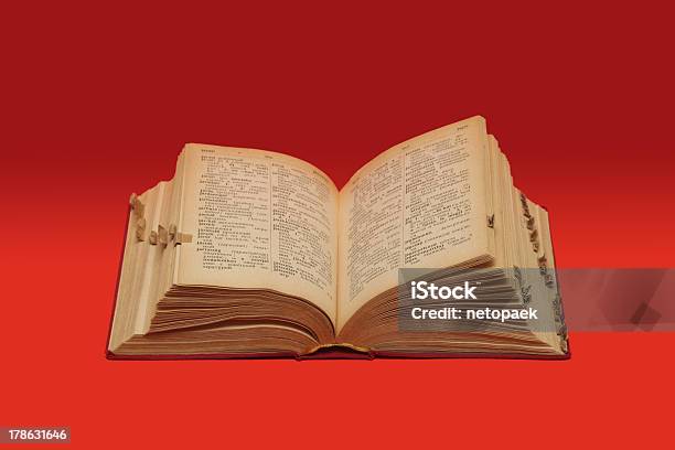 Old Dicionário - Fotografias de stock e mais imagens de Dicionário - Dicionário, Aberto, Alfabeto cirílico