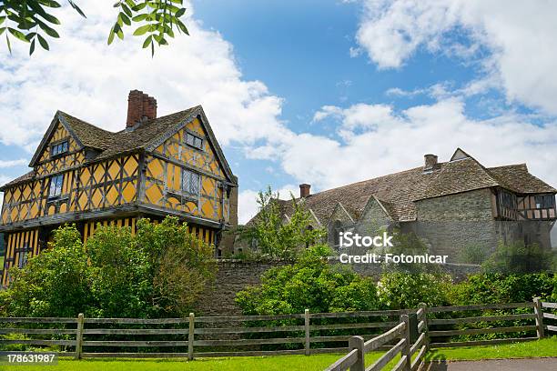 Stokesay Casa Señorial Foto de stock y más banco de imágenes de Tudor - Tudor, Alrededor del siglo XIII, Casa solariega