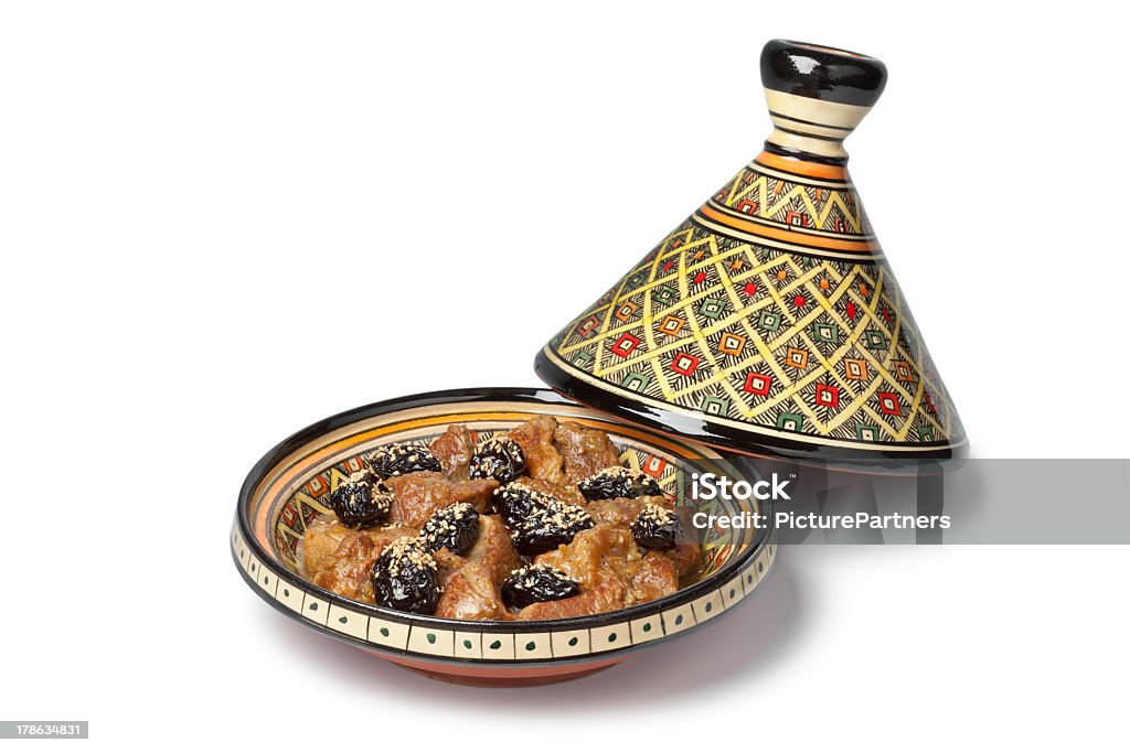 Marocchina piatto con carne e bordeaux - Foto stock royalty-free di Tajine