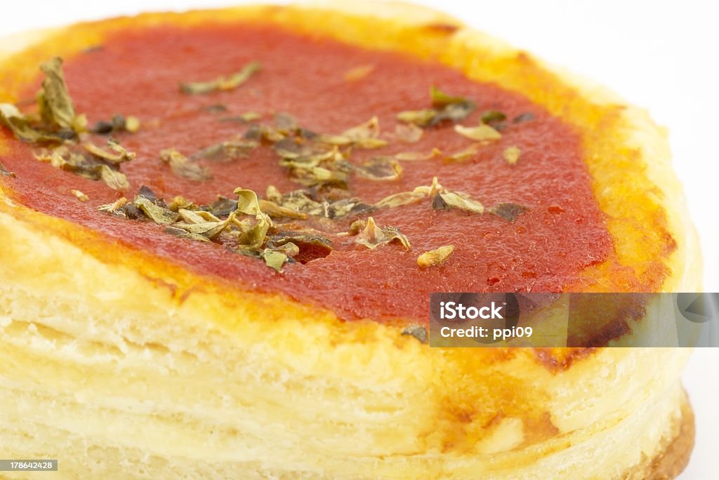 vol-au ventilación con tomate y orégano - Foto de stock de Acontecimiento libre de derechos