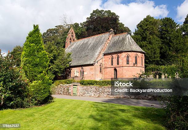 St Hilary 教会 Erbistock By 川 Dee - イギリスのストックフォトや画像を多数ご用意 - イギリス, イングランド文化, ウェールズ