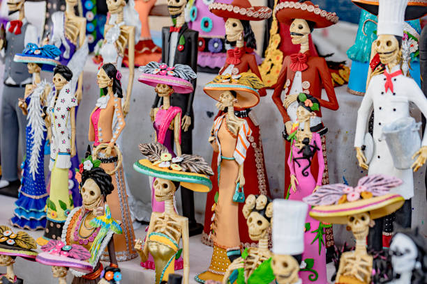 istock Mexican catrinas at tianguis artisanal 1786437124