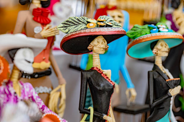 istock Mexican catrinas at tianguis artisanal 1786438191