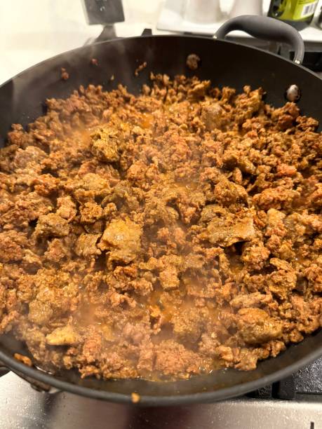 istock Browning chorizo on stovetop 1786726151