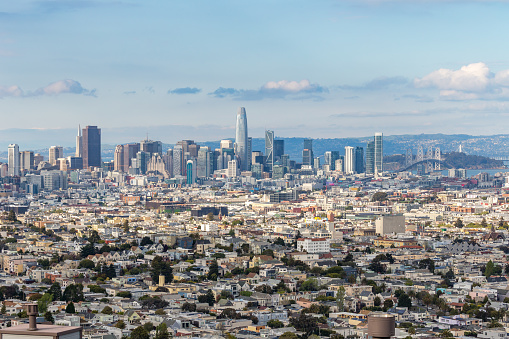 The San Francisco Skyline featuring the Sales Force Tower and neighborhoods and businesses in San Francisco