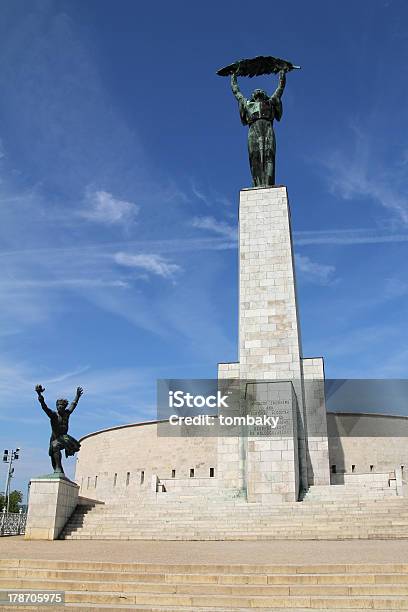 Budapest Victory - Fotografie stock e altre immagini di Adulto - Adulto, Blu, Budapest